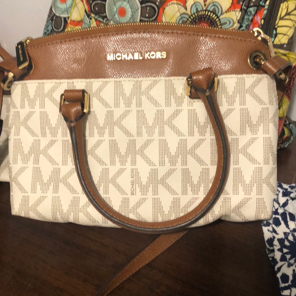 Small Michael Kors abbey crossbody